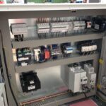 Armoire électrique à neuf